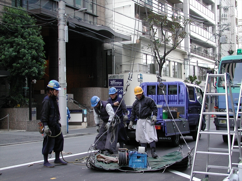 重量物運搬・搬入・据付工事